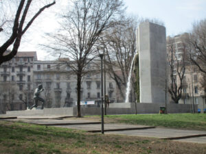 Monumento e fontana di Piazza Grandi, Milano