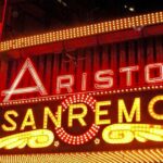 Insegna del Teatro Ariston di Sanremo